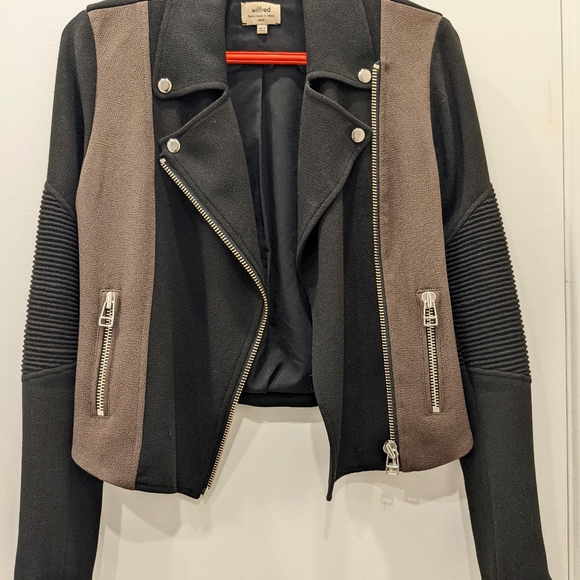 Aritzia Wilfred Olive Black Montesson Moto Jacket - SOLD - Picture 1 of 9